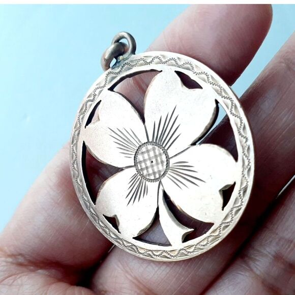 Vintage  Brown Four Leaf Clover Necklace Pendant Goodluck Charm - Picture 7 of 7